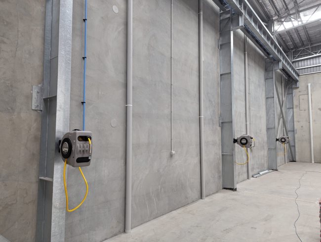 A workshop with an air line installation.